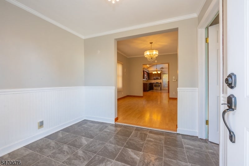 132 Coeyman Ave