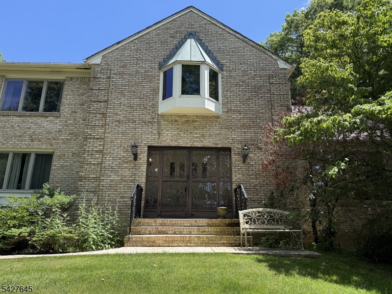 46 Copeland Rd