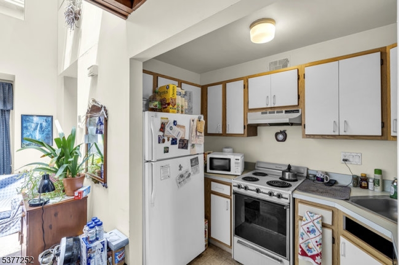 151 Liberty St 7
