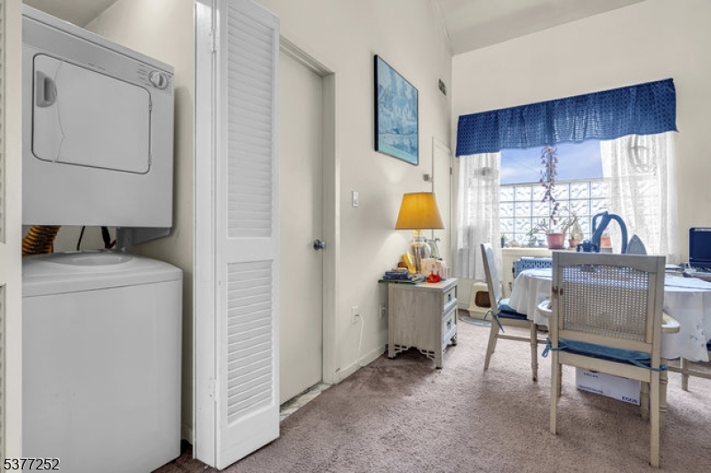 151 Liberty St 7
