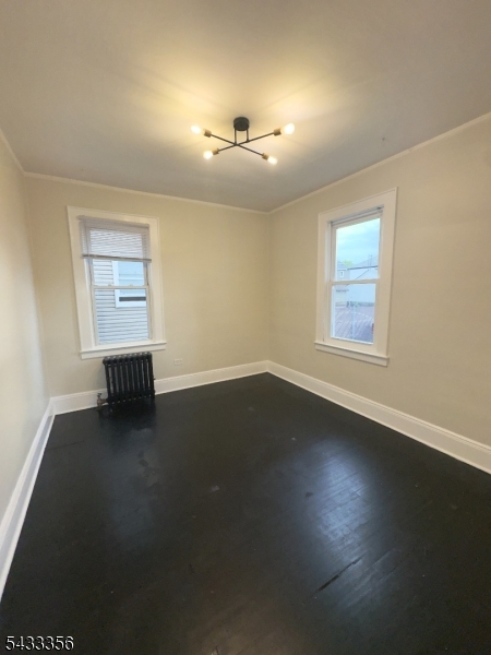 1054 Kilsyth Rd
