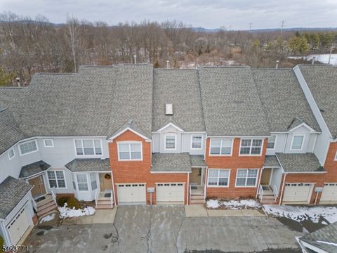 28 Gordon Cir Parsippany-Troy Hills Twp. NJ 07054