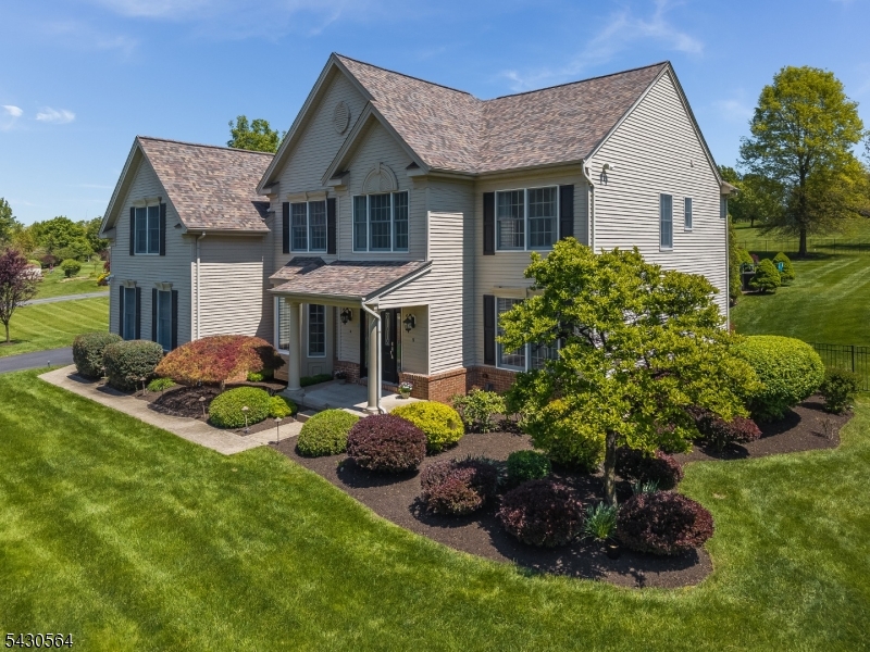 9 Hawk Dr