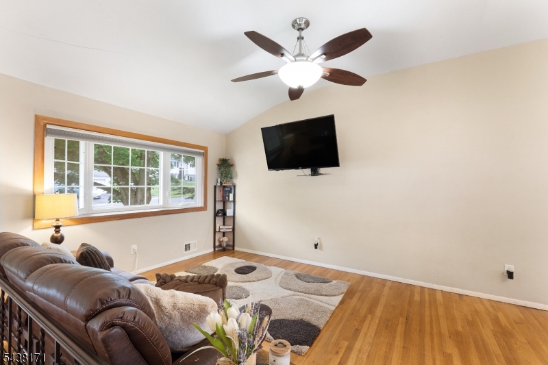 35 Saint Marys Dr