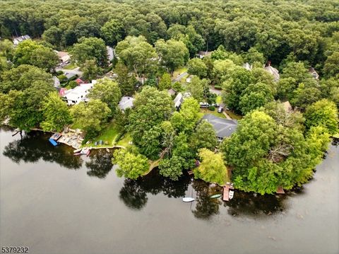 73 Cedar Lk Denville Twp. NJ 07834