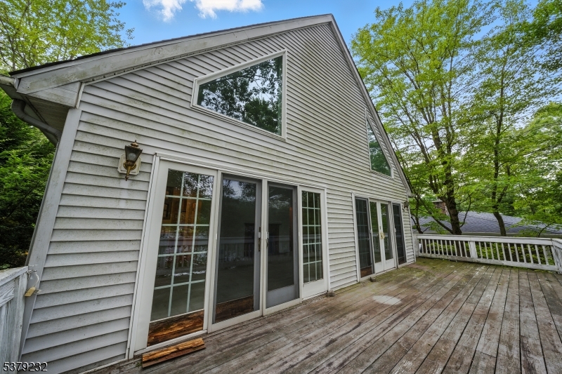 73 Cedar Lk