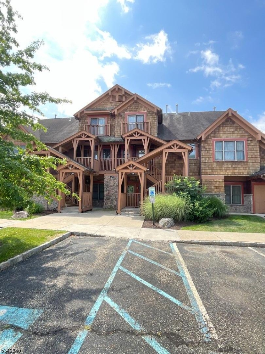 4 Maple Crescent Unit 22