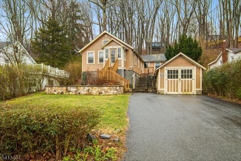 43 Estling Lake Rd Denville Twp. NJ 07834