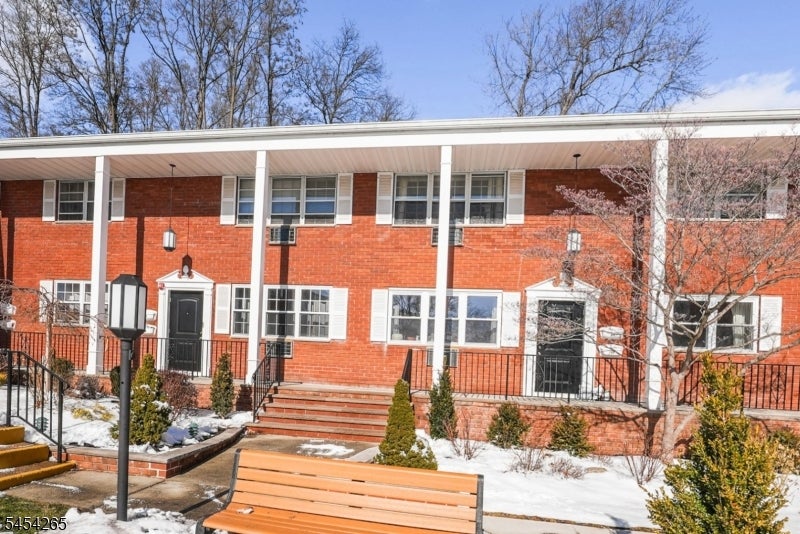 45 Wilfred St 19