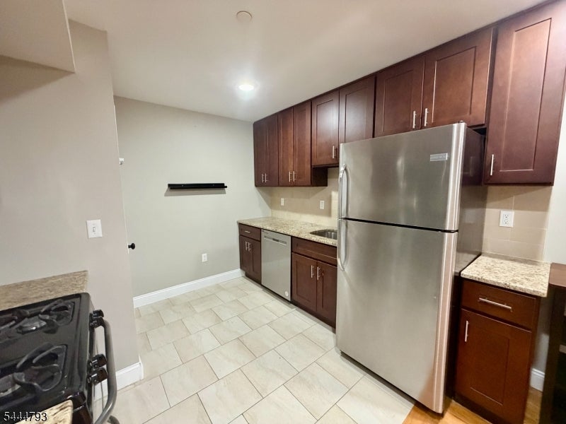 381 Communipaw Ave 1b