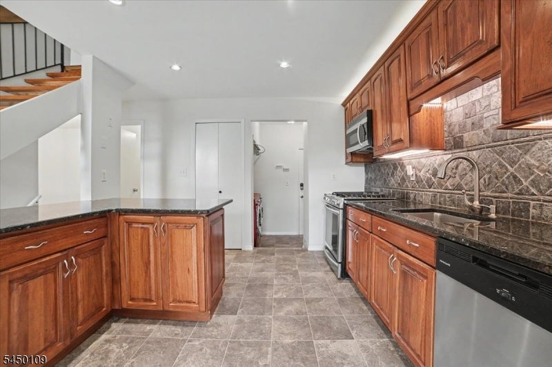 132 Bayberry Row Ondo