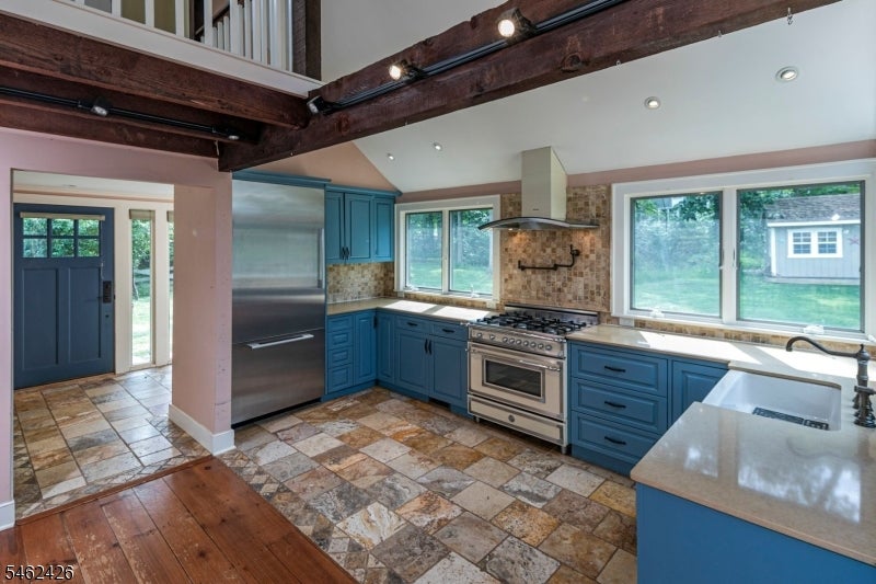 101 Rolling Hill Rd