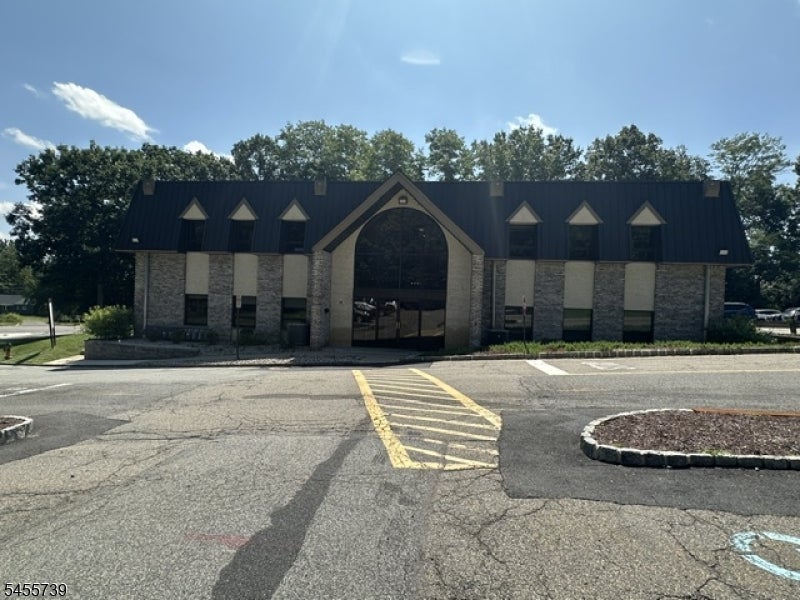 230 Route 206 C08