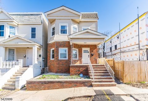 204 19Th Ave Irvington Twp. NJ 07111