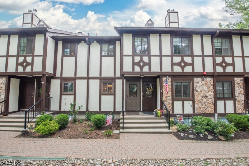 309 Mark Twain Way