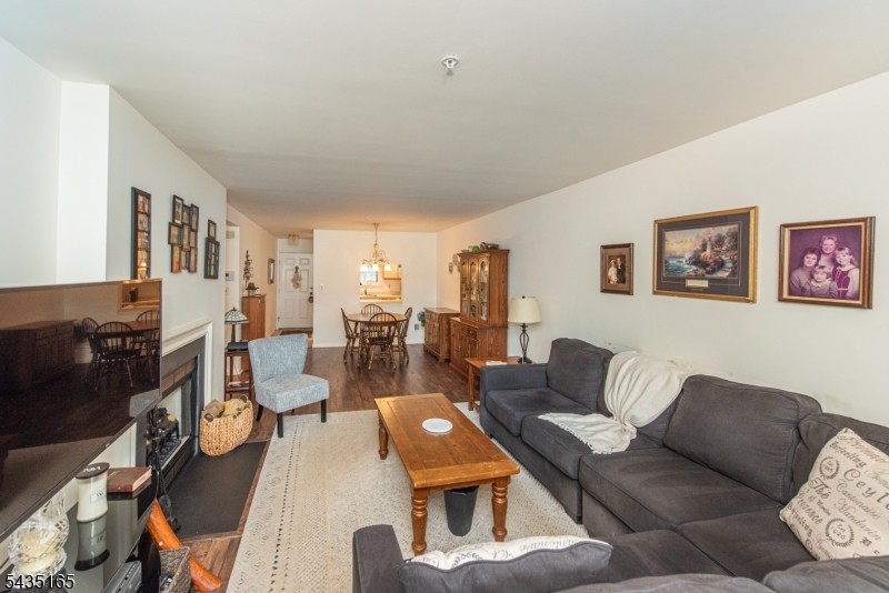309 Mark Twain Way