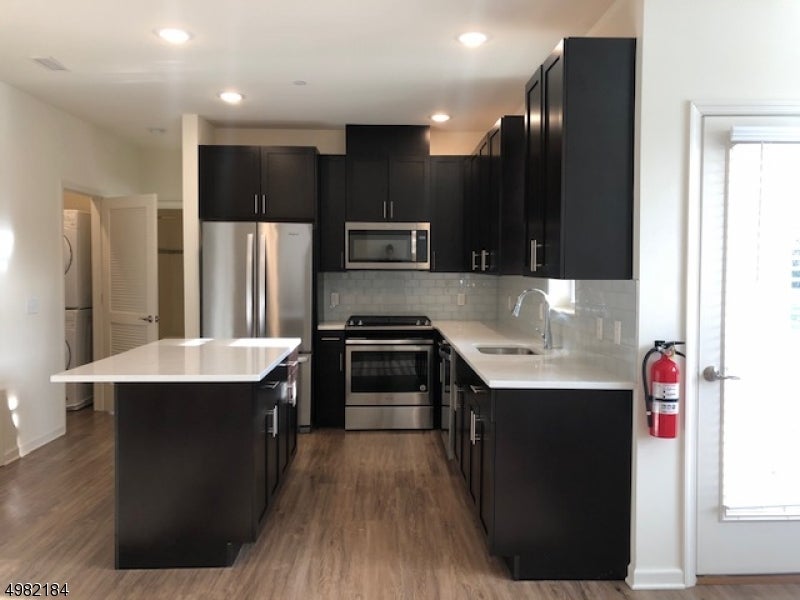 66 Passaic Ave 5