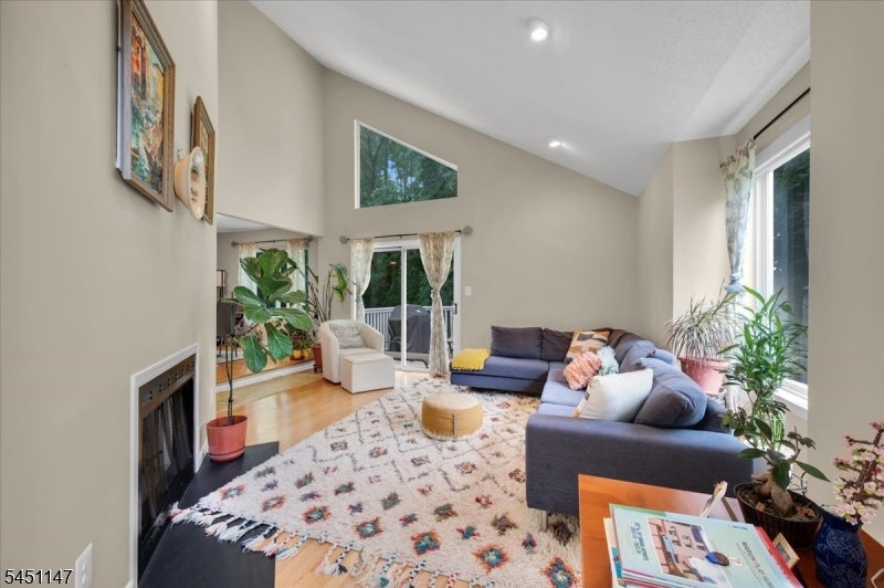 1706 Park Pl