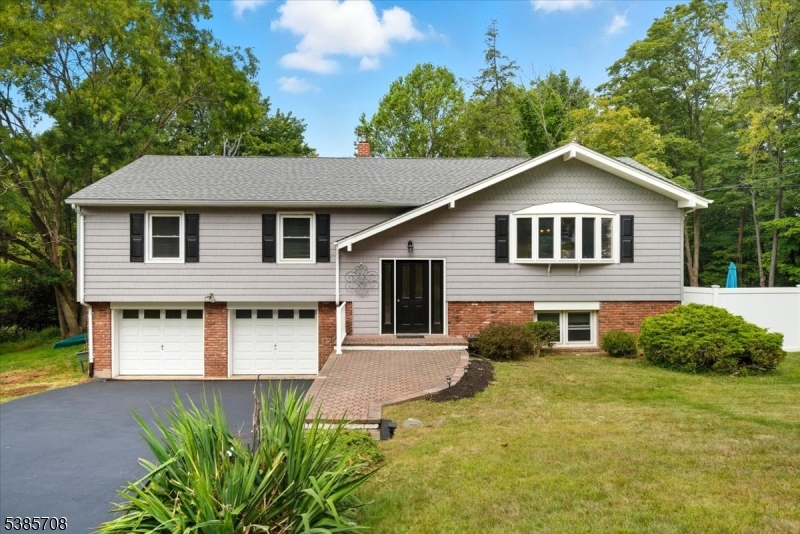36 Tyler St