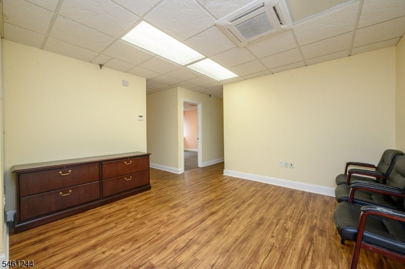 727 Raritan Rd