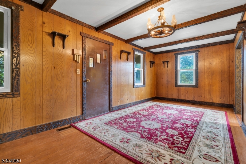 51 Meggins Rd