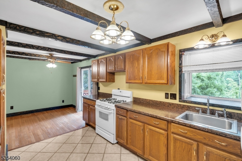 51 Meggins Rd