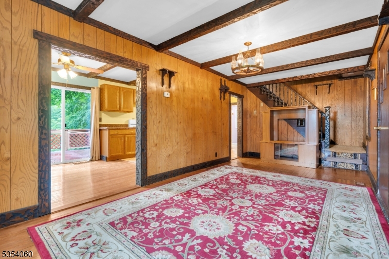 51 Meggins Rd