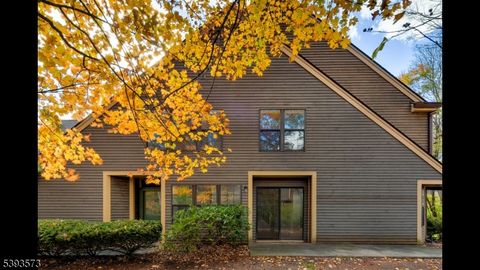 21 Plymouth Aly West Milford Twp. NJ 07480