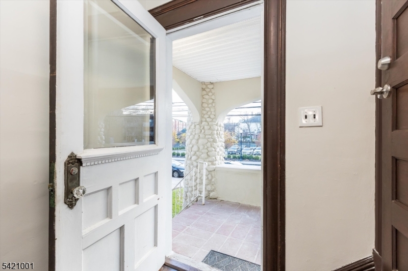 73 Glenridge Ave 2