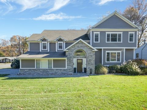 247 Baltusrol Way Springfield Twp. NJ 07081