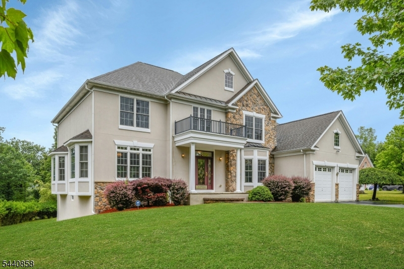 11 Skyview Ter