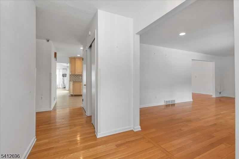 1995 Winding Brook Way