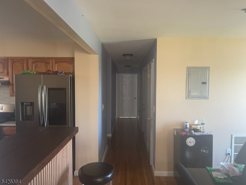 189 Astor St