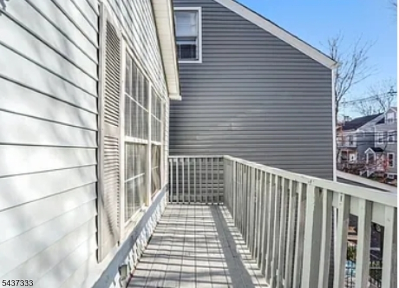 53 12Th Ave