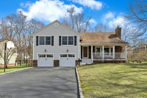 42 Arden Ct Berkeley Heights Twp. NJ 07922