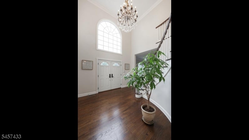 8 Downingtown Ct