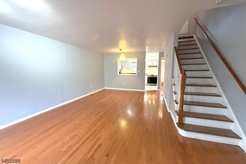 777 Springfield Ave 14