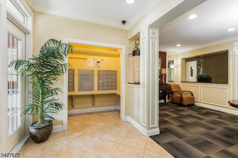 6217 Brookhaven Ct 217