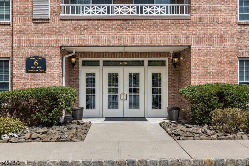 6217 Brookhaven Ct 217