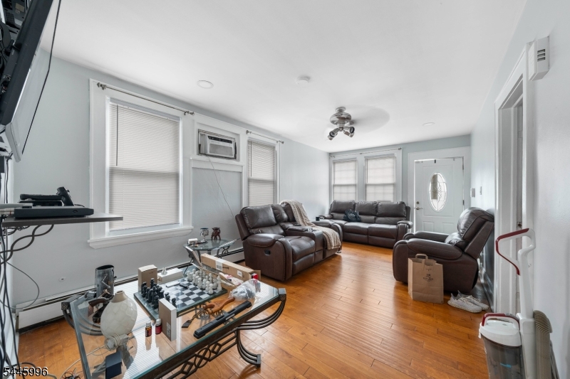 315 Florence Ave