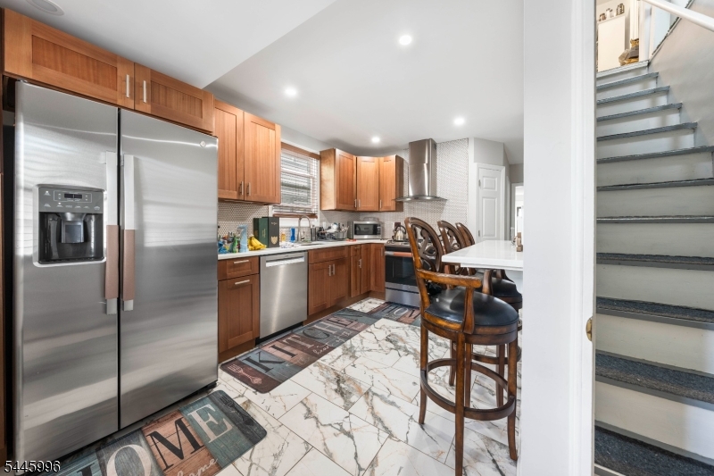 315 Florence Ave