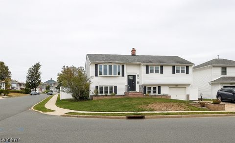 Photo of 656 Garden St, Union, NJ 07083 (MLS # 3994201)
