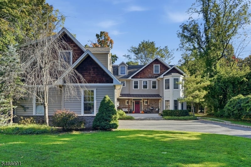 13 Tannery Ln A