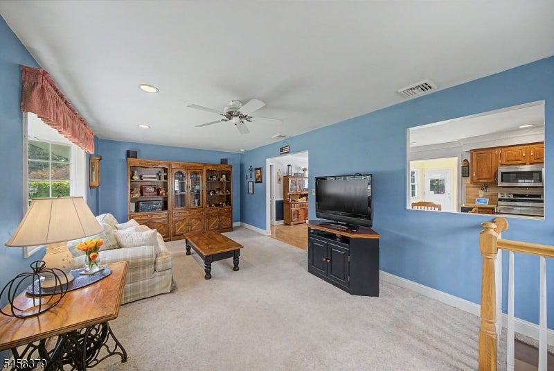 22 Carol Dr