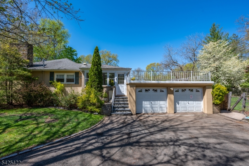 1125 Springfield Ave