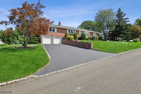 12 Douglas Dr Montville Twp. NJ 07082