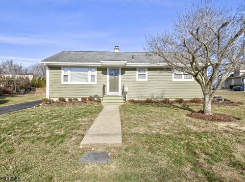 402 W Frech Ave Manville Boro NJ 08835