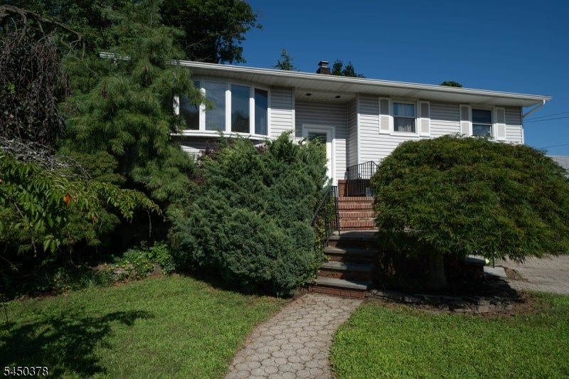 519 Old Boonton Rd