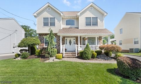 11 Oleander Way Clark Twp. NJ 07066