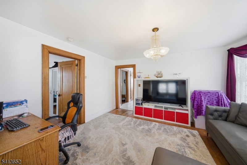 230 Rea Ave 2